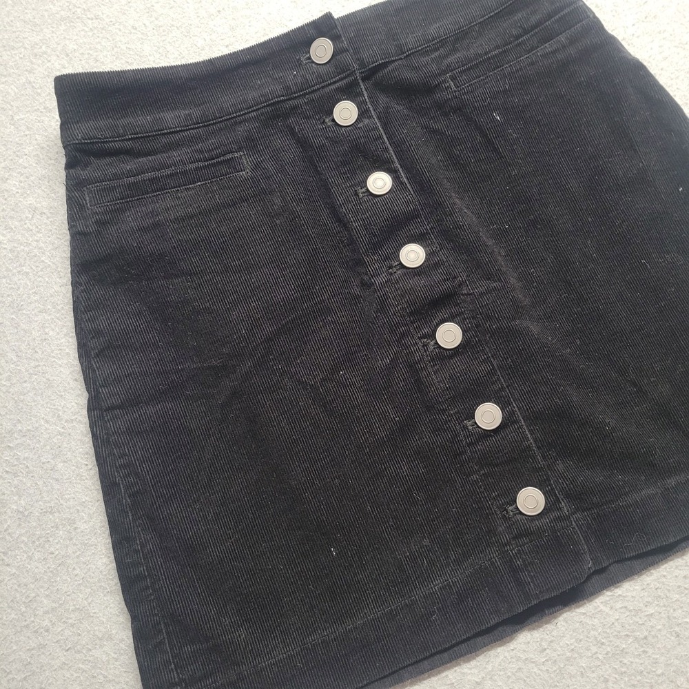 Wilfred Free Aritzia Black Corduroy Button Front Mini Skirt Size 6 Grunge